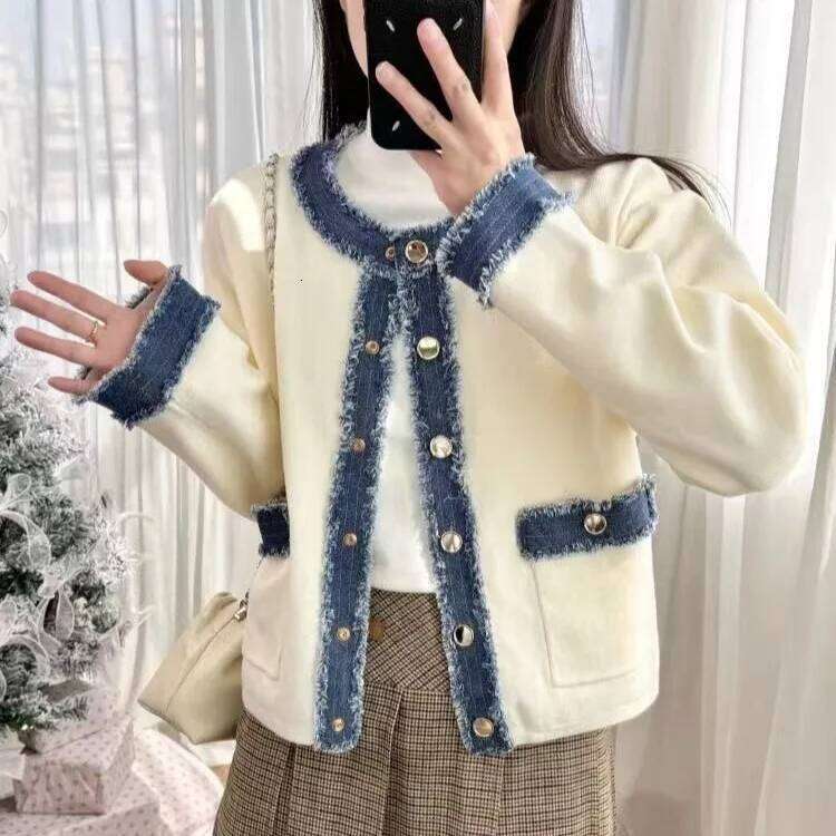 Cardigan 2025 new fashionable and elegant design sense denim splicing round neck long-sleeved knit sweater top woman