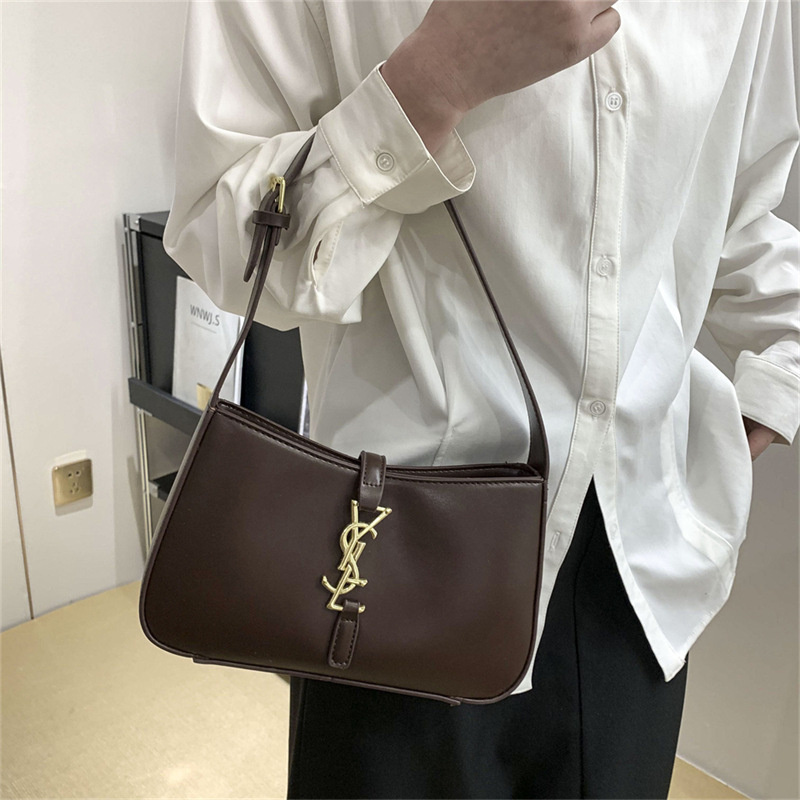 Designer bag free shipping 2025 new fashionable commuting premium texture armpit bag single shoulder crossbody bag for women