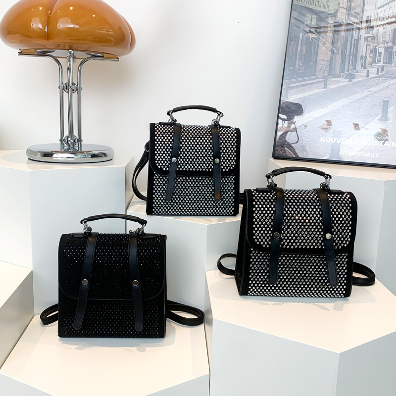 Top brand high-quality new free designer bag niche designer bag simple and fashionable women's backpack casual retro handbag Korean style new fre