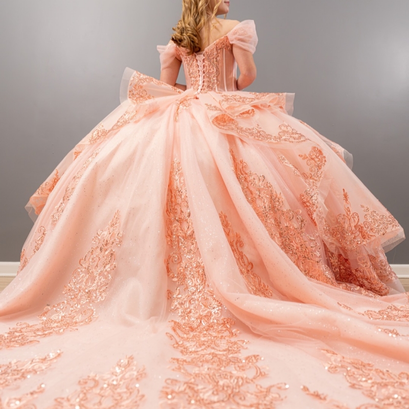 Pink Shiny Off The Shoulder Ball Gown Quinceanera Dresses Appliques Lace Beading Tull Sweet 16 Dress vestidos 15 de anos