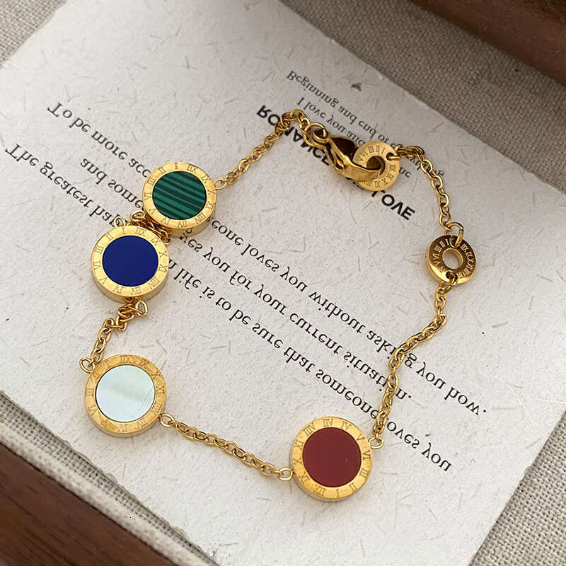 Four-Color Shell Bracelet 2023 New Fashion Minimalist Personality Ins Niche Design Non-Fading Jewelry