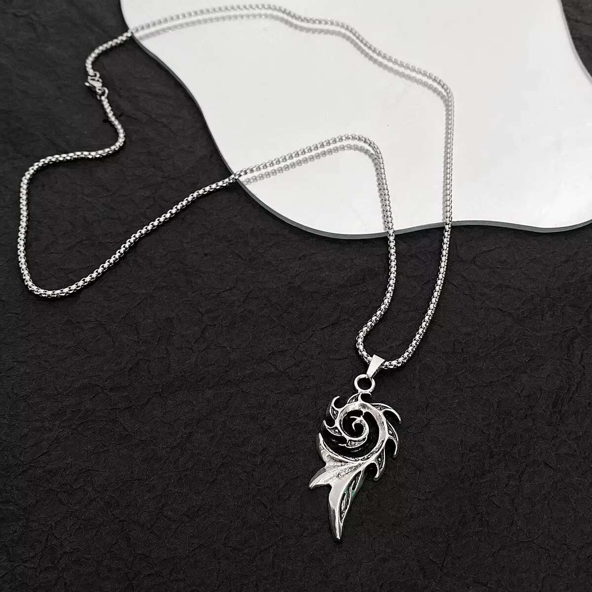 European American Mens Trendy Titanium Steel Necklace Retro Hip-Hop Pearl Pendant Stainless Steel Jewelry Alloy Vintage Style