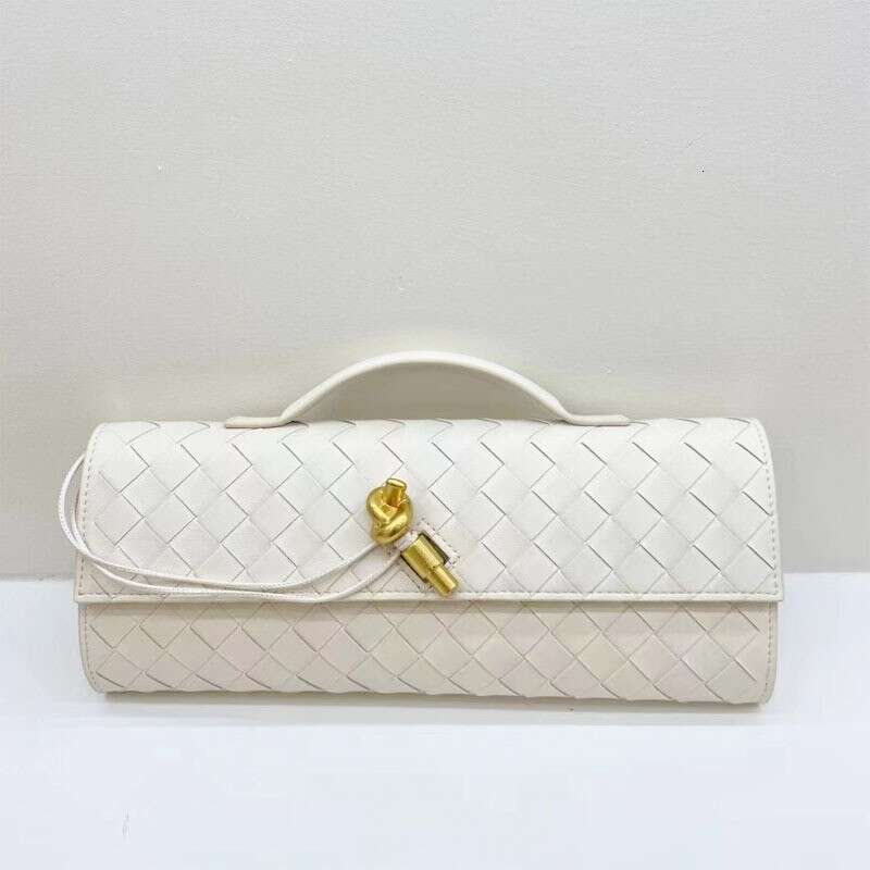 2025 Spring/Summer New Genuine Leather Evening Niche Casual Versatile Horizontal Handbag Handwoven Women's Bag