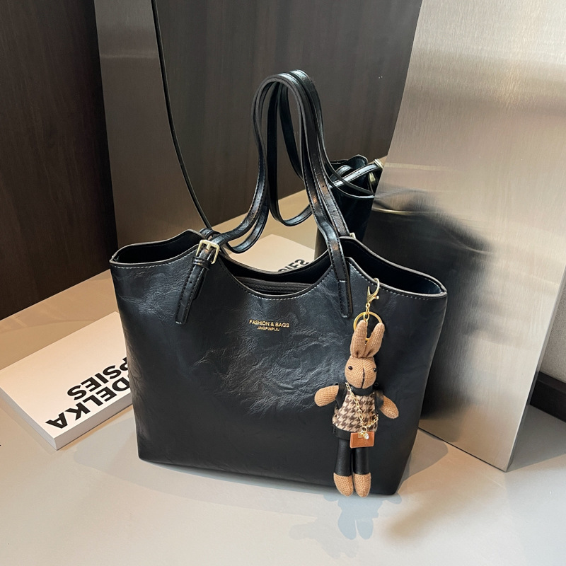 designer Large Capacity Vintage Underarm Bag for Women 2025 New Trendy Fashion Single Shoulder Bag Casual Class Commuter Tote Bag