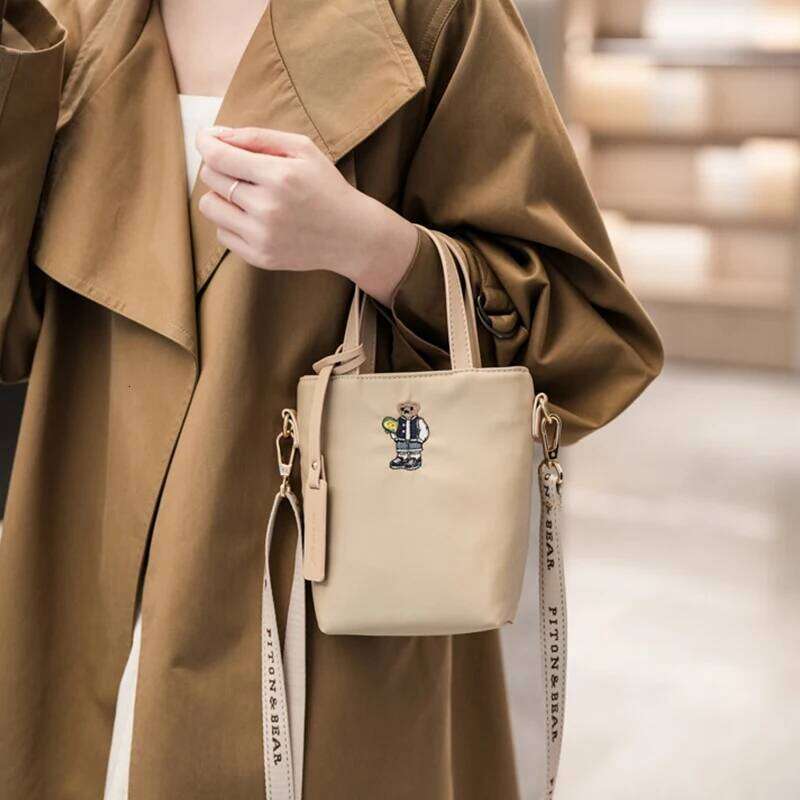 Beibao 2024 New Versatile Solid Color Cross Shoulder For Women's Casual Fashion Ins Style Oxford Cloth Handbag