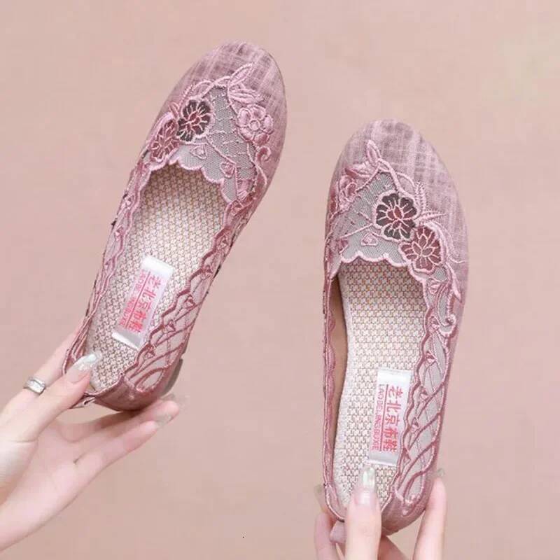 Ddmyoutdoor New Comfort Casual Women S Fashion Soft Sole Breathable Hollow Out Flat Shoes For Zapatos De Mujer Outdoor Shoes