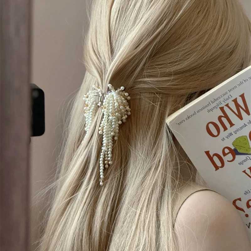 2024 New Arrival Light Luxury Imitation Pearl Tassel Small Grip Clip Handmade Crystal Clip Trendy Water Drop Women Hair Jewelry Z250605