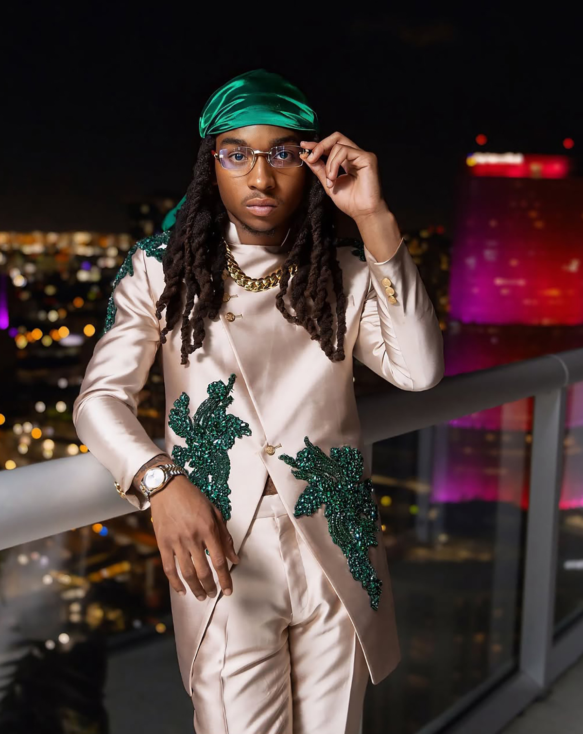 Unique Mens Suits Fit Slim Appliques 2 Pieces Set Party Prom Crystal Beading Blazer Customized One Button Evening Party Jacket+Pants Plus Size