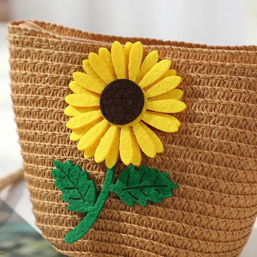 Children Flower Crossbody Bag Handmade Woven Messenger Durable Small Straw Handbag Shoulder Summer Girls Kids Coin Purse 250605