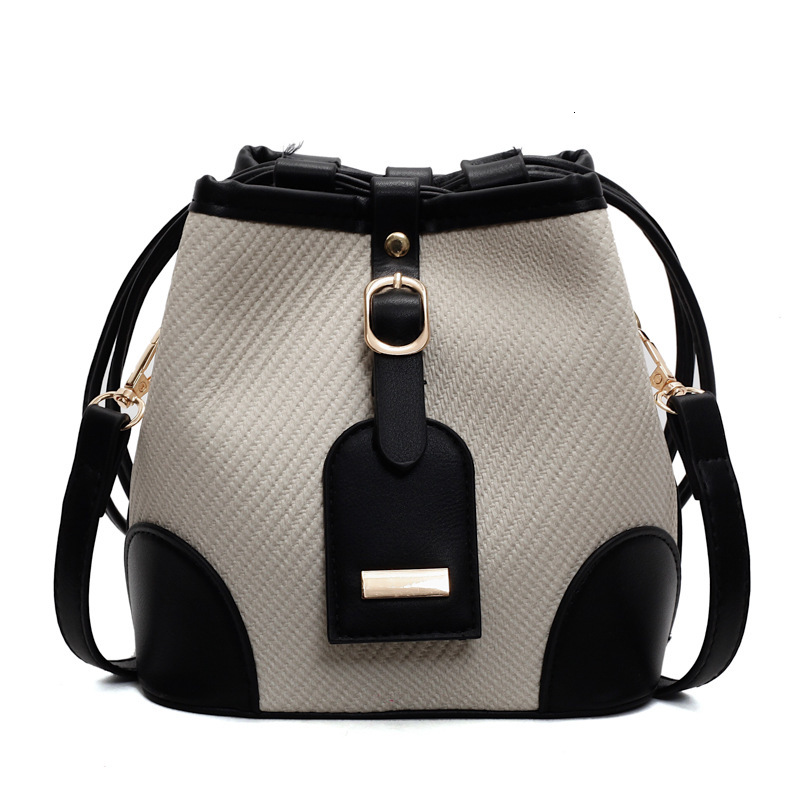 Free Shipping Designer Shoulder Bag Retro Fashion Woven Armpit Bag Spliced Bucket Bag Women's Bag Versatile Handbag Travel Backpack