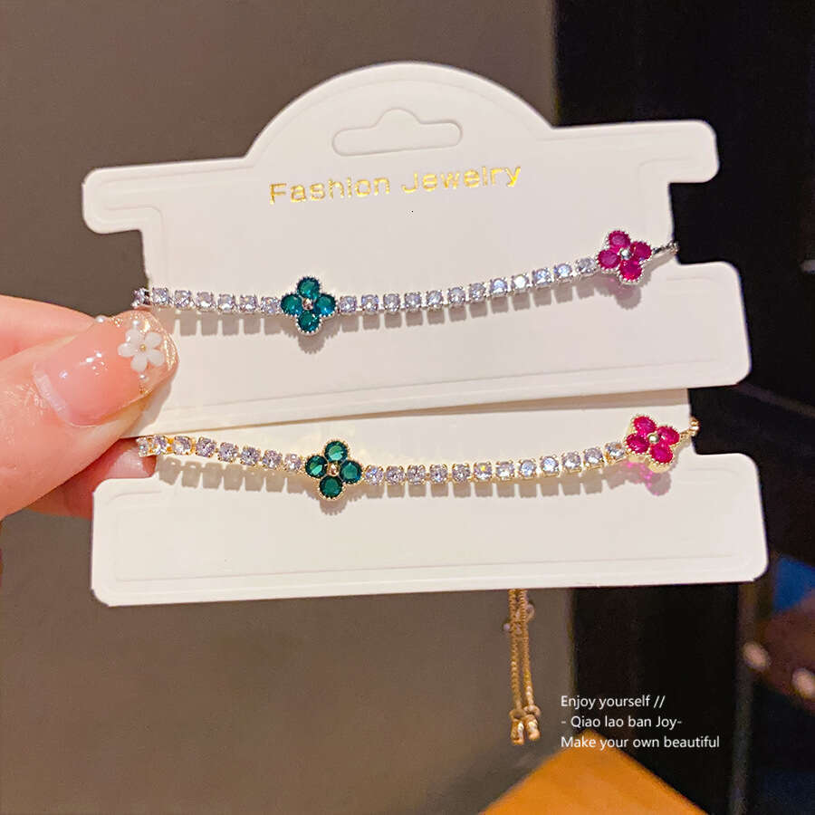 Luxury jewelry designer bracelet 4-leaf clover Zircon Flower Pull-Open Versatile Exquisite Bracelet 2025 Ins Fashion High-End Sense Jewelry