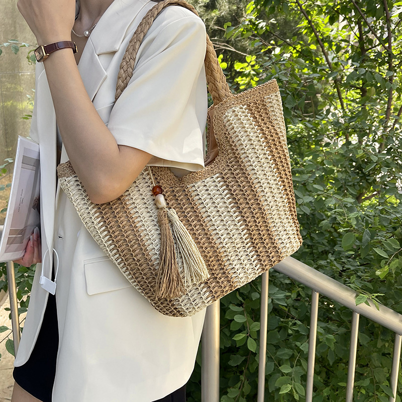 designer Ins Style Hollow Out Straw Bag Summer Casual Beach Bag Large Capacity Tote Bag High-end Niche Shoul