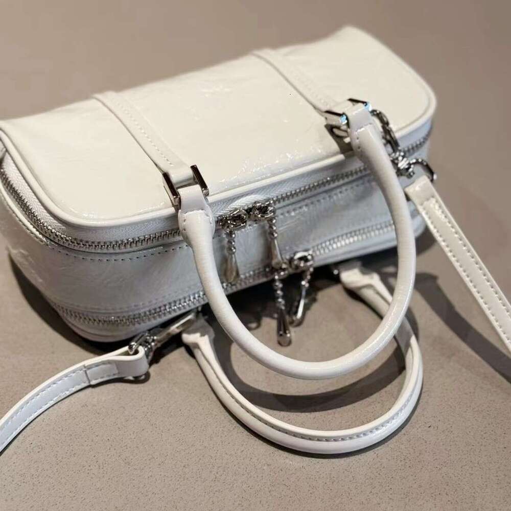 Korean Niche Design Single Shoulder Crossbody Boston for Women New High end Handheld Small Square Bag