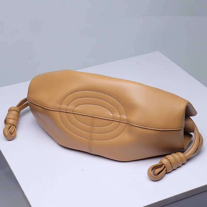 VM FASHION KISS 2024 Underarm Cowhide Women's With Drawstring Handle Dumpling Bag Design Bolsas Femininas