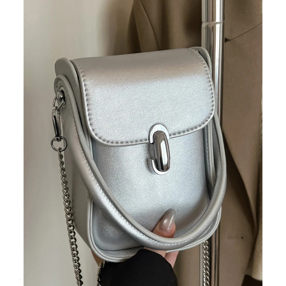 Women Crossbody Bag Summer Simple Solid Color Buckle Single Shoulder Bags Casual All-Matched Versatile Commute Packs 250605