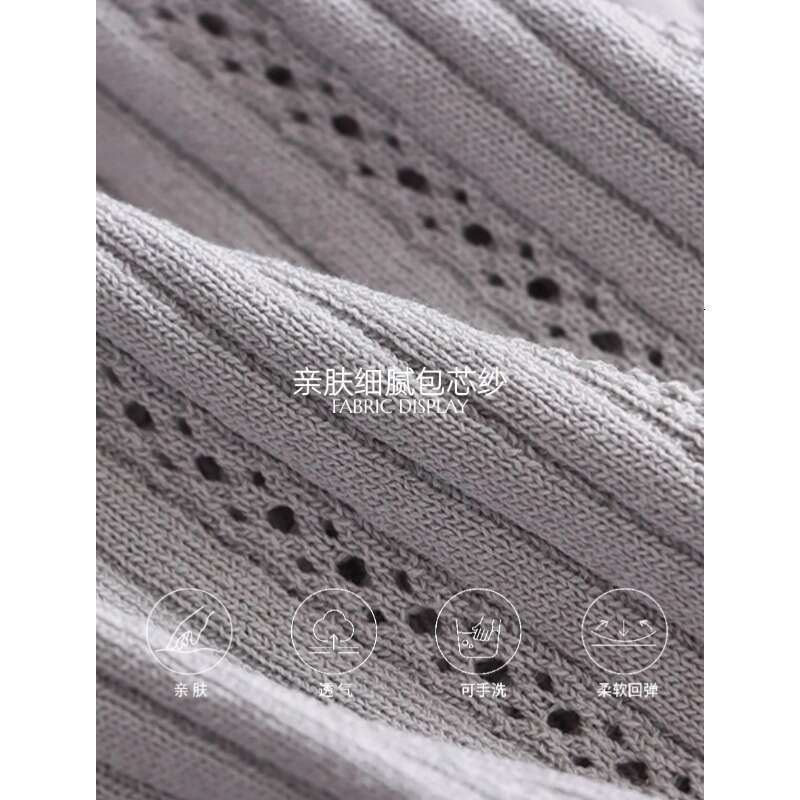 3Th Morning niche design French hollow V-neck slim fit short sleeved knitted cardigan ZY2886