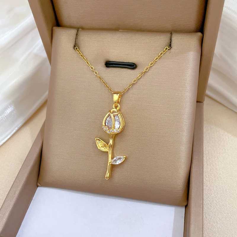 DIEYURO 316L Stainless Steel Fashion Pink White Crystal Rose Blossoms Pendant Necklace For Women New Clavicle Chain Jewelry Gift Y250605