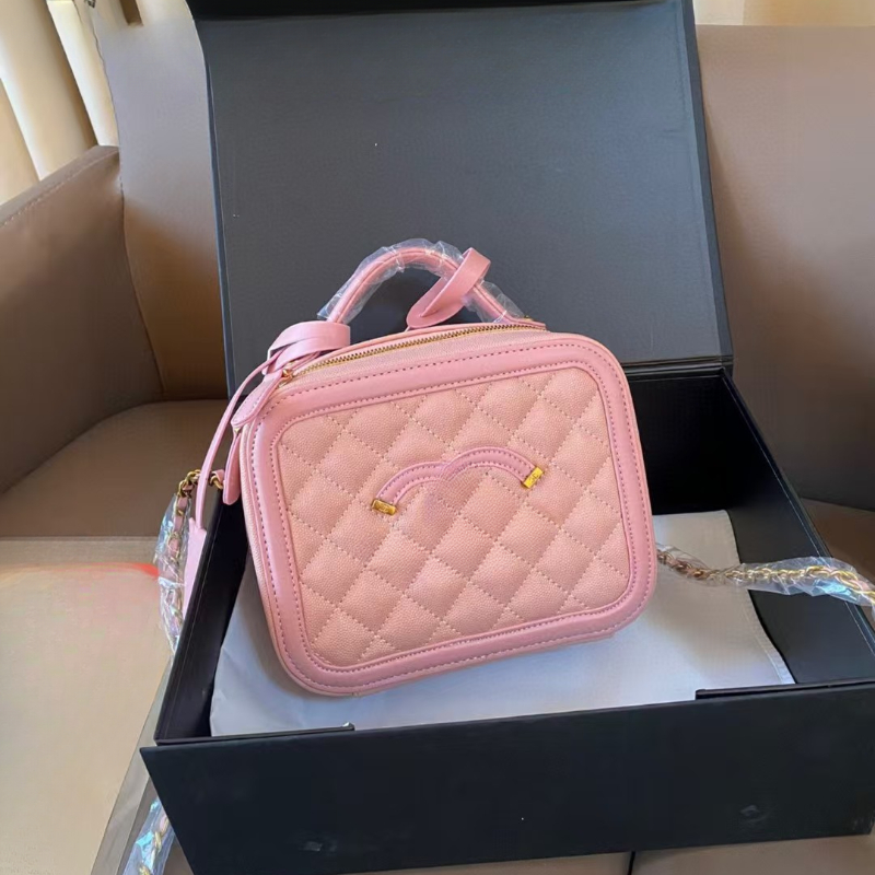 Fashion girl makeup bag mouth red envelope hand-held makeup bag diagonal cross small bag designer 10A
