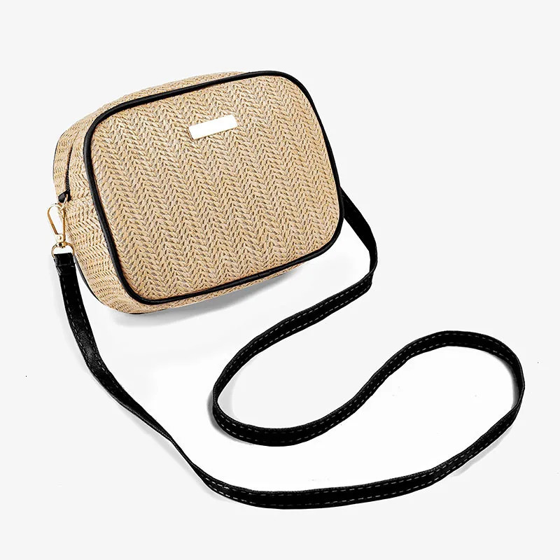 Knitted camera bag with bright film decoration fashionable and simple grass woven womens crossbody shoulder bag 250605