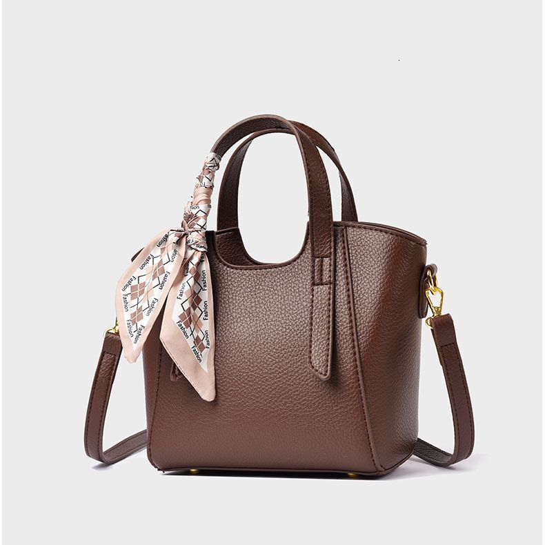 2025 Spring Summer New Women's Bag Texture Retro Small Women's Handbag Spring Summer New Crossbody Bag Fashion Women's Handbag Lychee P