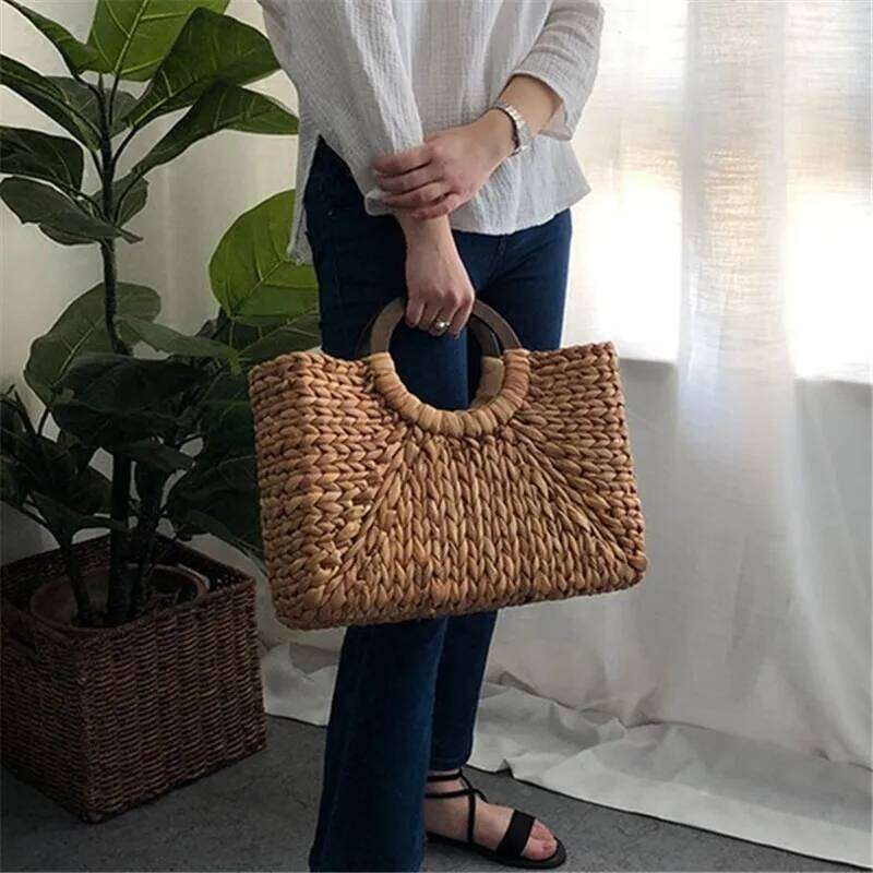 Wooden ring Portable Women straw Korean Foreign of Corn Skin RETRO Art Beach Travel Pictures Props Straw Moon Bag