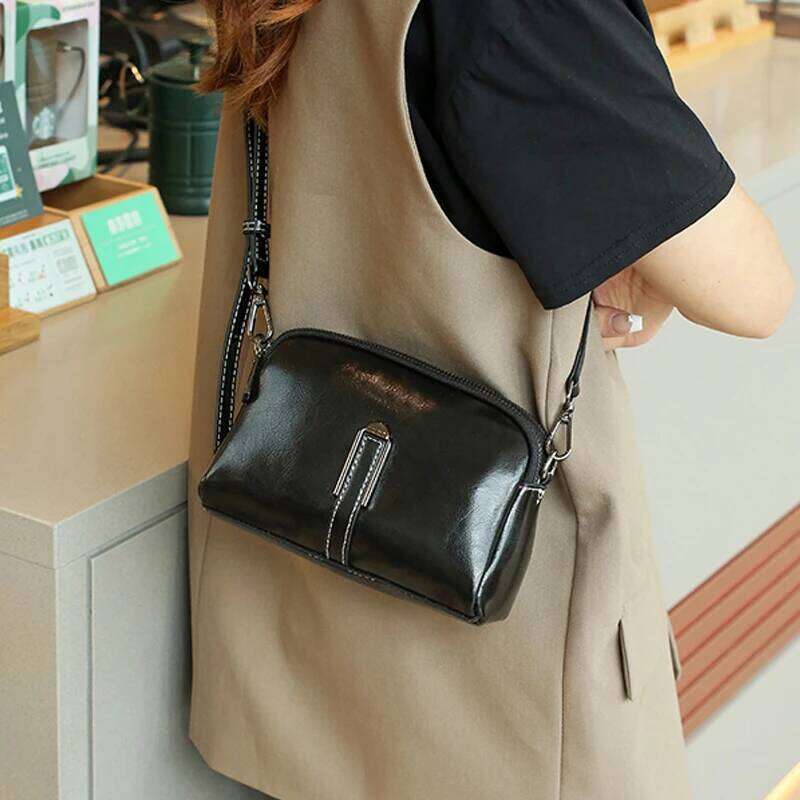 Designer Bags 2025 Women Cow Real Leather Small Crossbody Bags Ladies Cowhide Fashion Designer Shoulder Bag Female Phone Handbags Purse Messenger Luxu