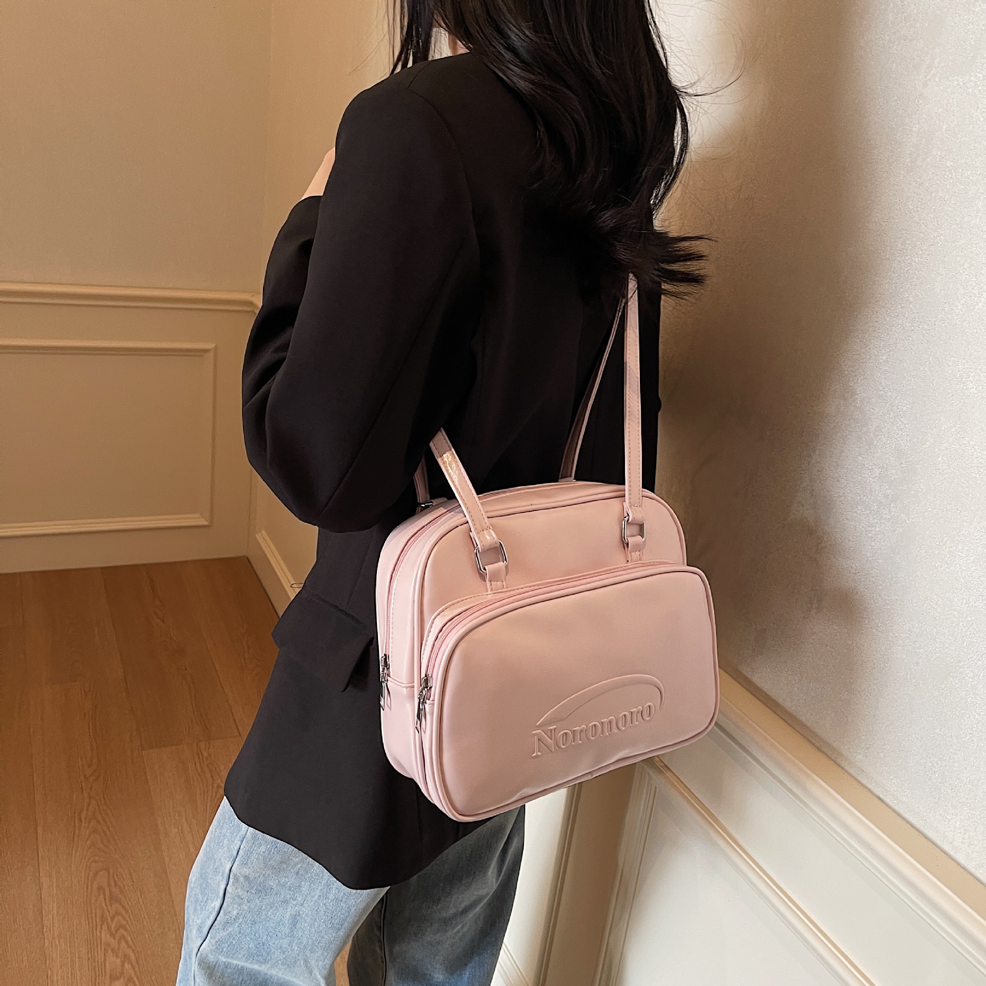 designer Minimalist Messenger Backpack for Women Spring Summer 2025 New Fashionable Handheld Briefcase Large Capacity Shoulder Bag