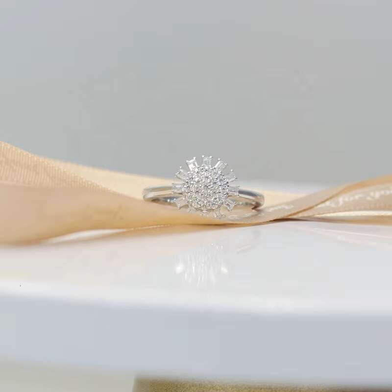 DE VVS1 Sterling Silver925 Melee Round Baguette Moissanite Diamond Ring Flower Design Fine Jewelry