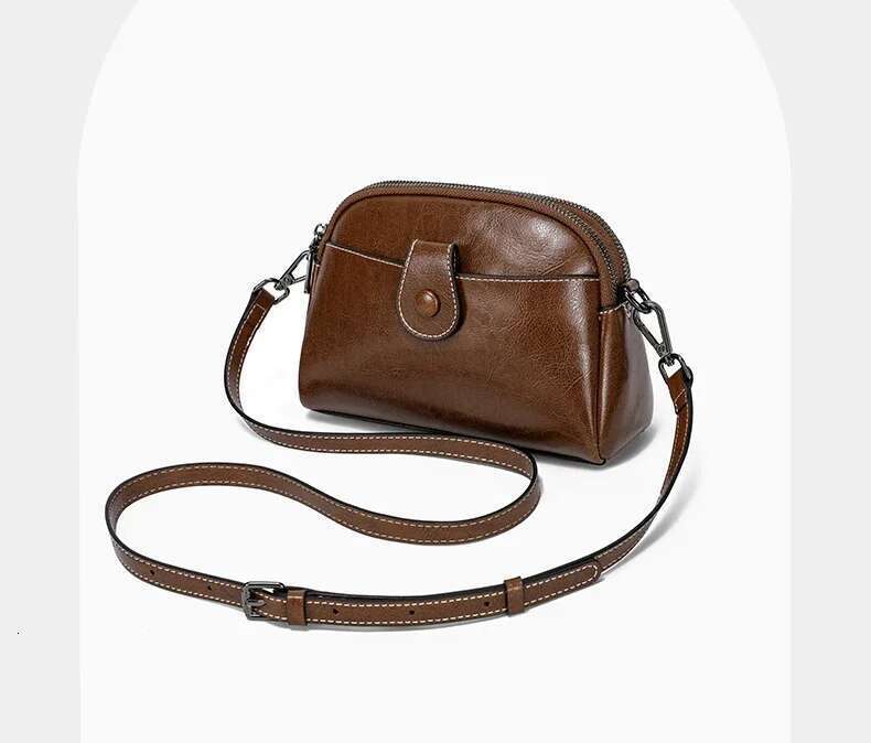 Designer Bags 2025 Women Cow Genuine Leather Messenger Bag Ladies Retro Versatile Shoulder Handbag Female Cowhide Phone Crossbody Bags Lady Purse Luxu