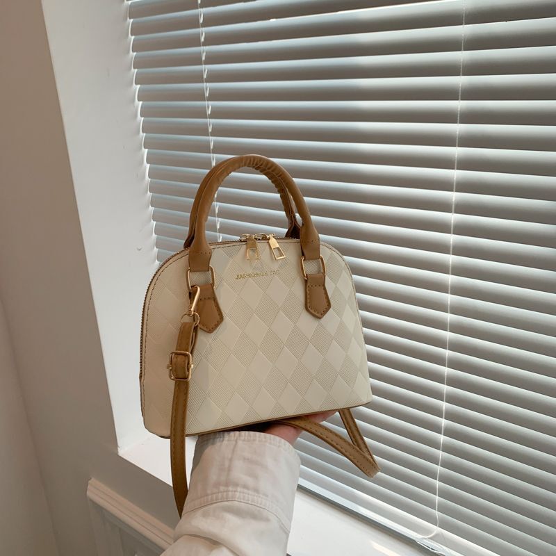 2025 Spring and Summer New Women's Bag New French Niche Design Texture Multi functional Women's Handbag New Elegant and Simple Women's 