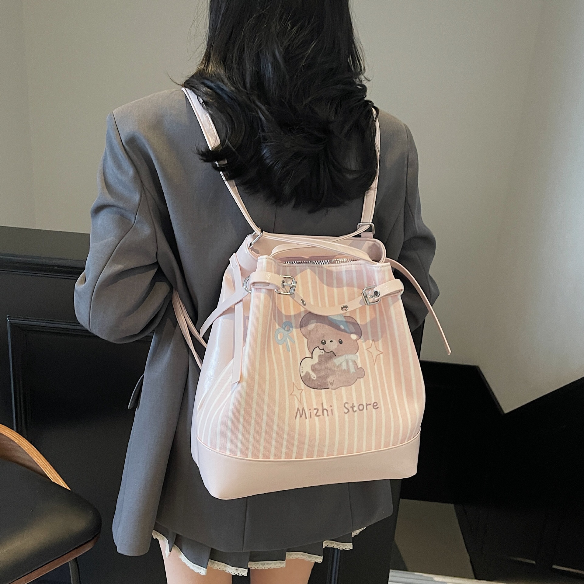 designer Cartoon Print Backpack for Women 2025 New Trendy Fashion Cute Bear Bucket Bag Casual Shoul