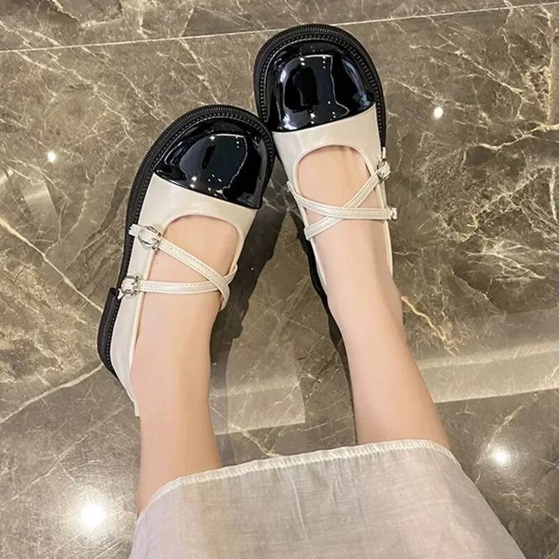 Ddmyoutdoor Mary Jane Women S Autumn New Leathe French Single Buckle Flat Platform Comfort Non Slip Round Toe Shoes Outdoor Shoes