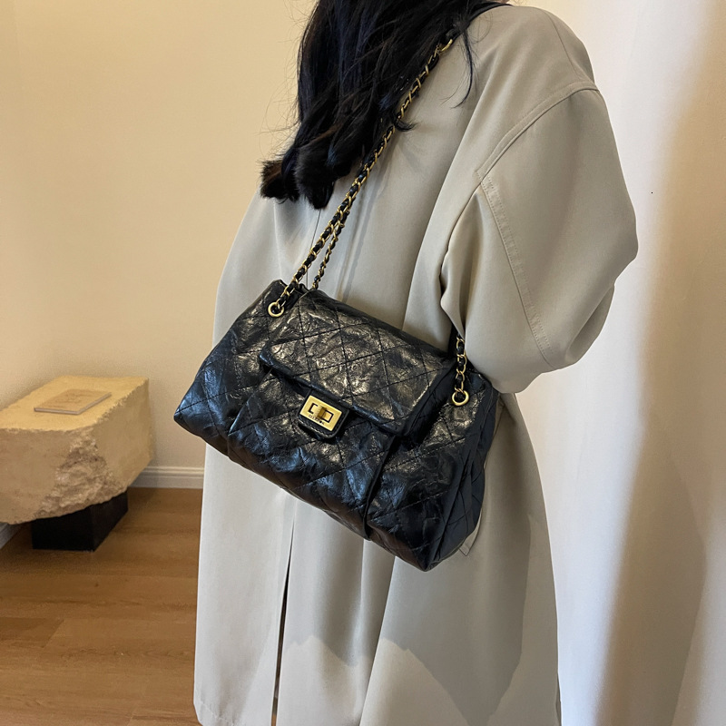 designer High-end Retro Large Bag 2025 New Women's Bag Trendy Hot-selling Versatile Crossbody Bag Fashion Handbag Tote Bag