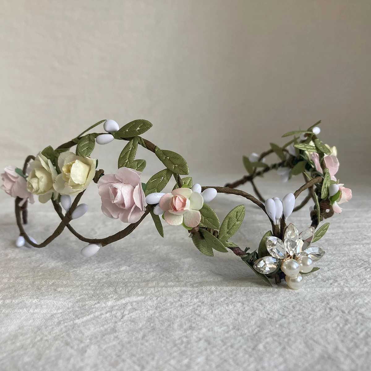 Moon Woodland Headband Tiara with Branches Fairy Crown Elf Crown For Women Wedding Bride Fairy Butterfly Costume Circlet Flora Z250605