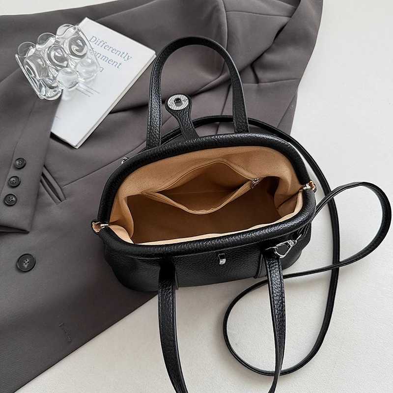 LEFTSIDE Small Shoulder Crossbody Bags PU Leather Women Underarm Bags 2025 Solid Color Top-handle Purse Female Daily Handbags M250606