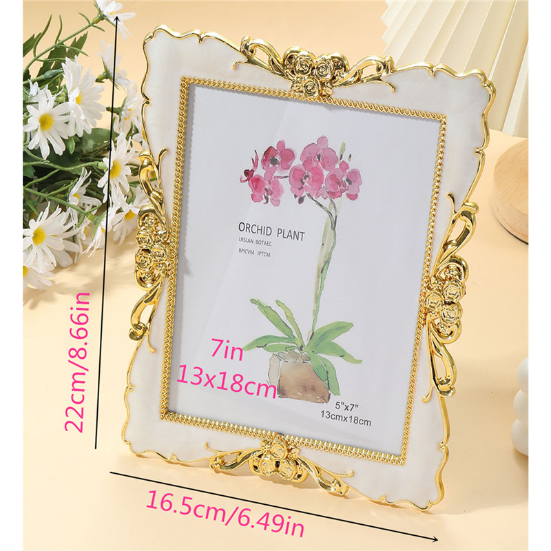 Beige crystal gel photo frame can store 7-inch photos for decorating rooms, Halloween decorations, Christmas decorations H260306