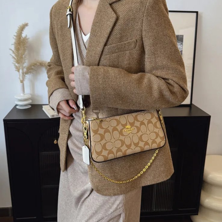 2025 New Designer Shoulder Crossbody Purse Ladies Fashion High Quality Leather Zipper Bag