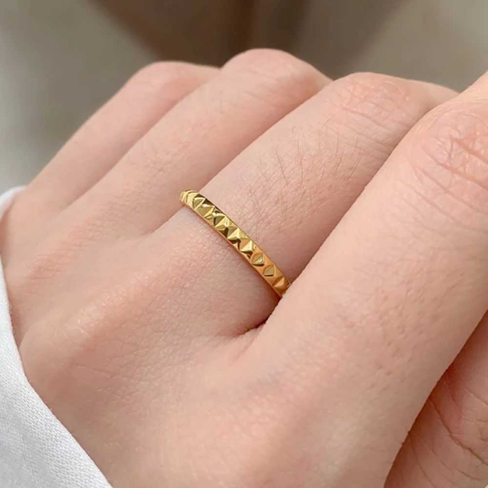Minimalist Stainless Steel Ring for Women Couple Rings Luxury Elegant Fashion Wedding Gift Rings Jewelry Wholesale Dropshipping W250606