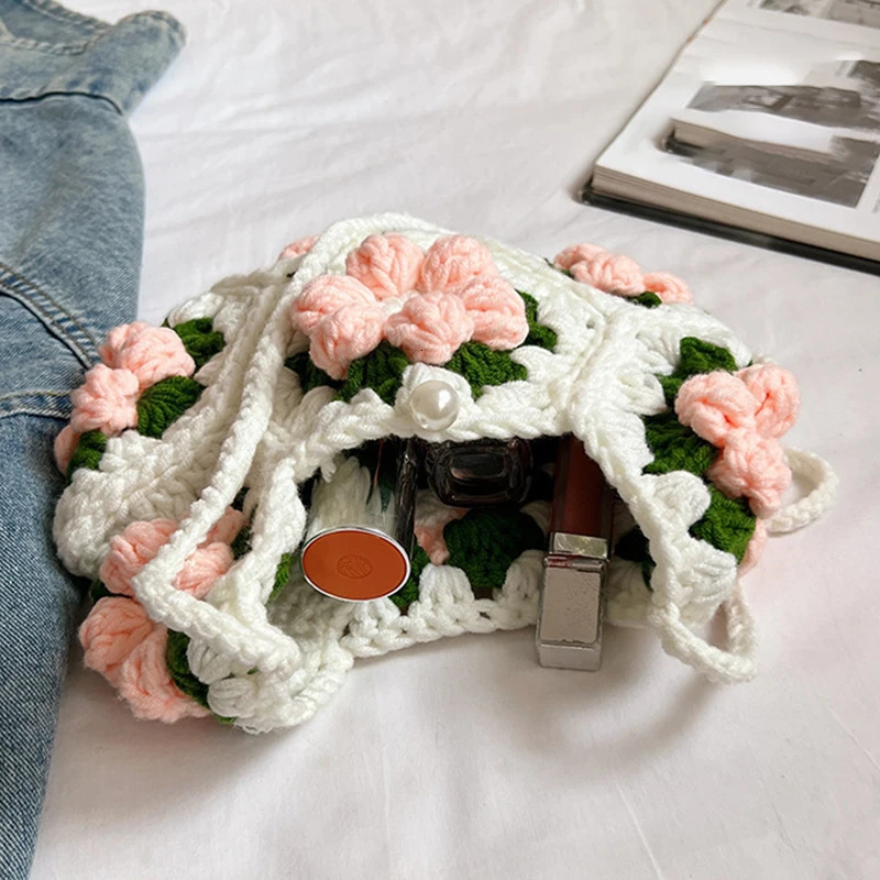 Summer Girls Knitted Bag Small Fresh Fashion Flower Messenger Bags Street Casual Handmade Woven Women Shoulder 250605