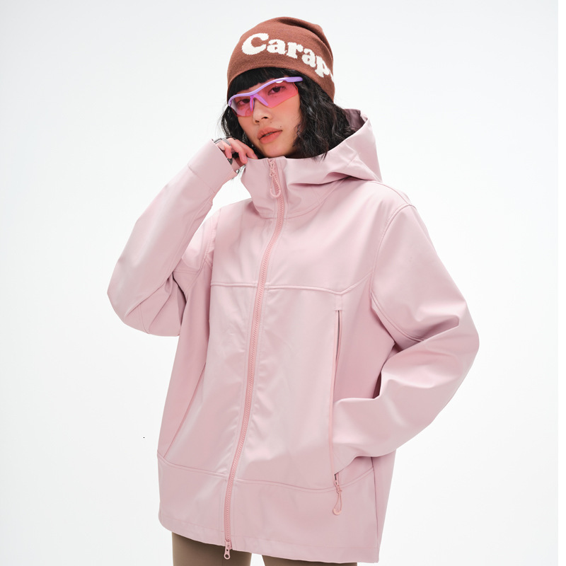 Ddmyoutdoor Year New Outdoor Couple Stormtrooper Jacket Windproof Waterproof Mountain Soft Shell Sports Fashion Leisure Coat Jackets