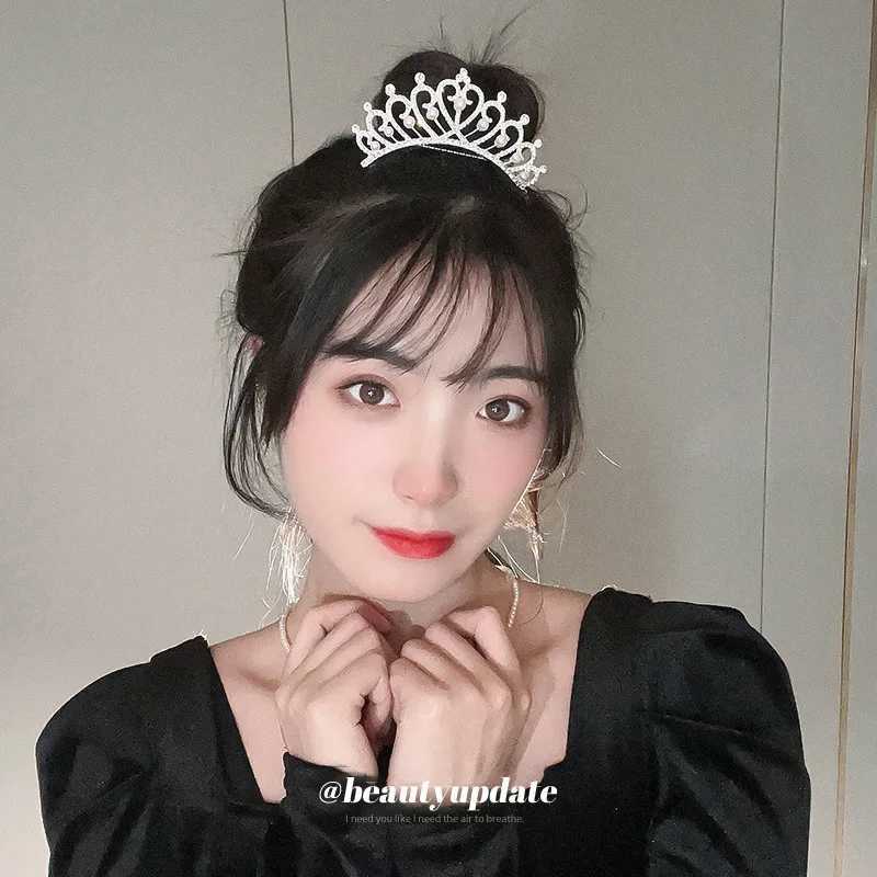 Princess Tiaras Girl Heart Shaped Hair Comb Simple Crystal Bride Crown Wedding Party Hair Accessories Fashion Prom Hair Jewelry Z250605