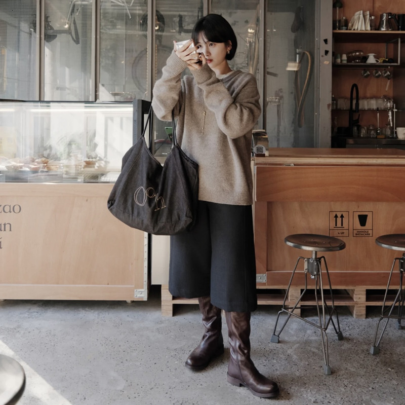 Korean Style Denim Tote for Women 2025 New Large Capacity Letter Shoulder Commuter Underarm Mommy Bag