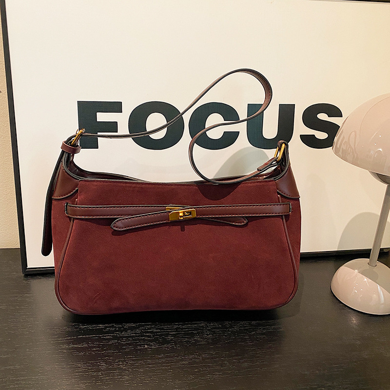 Free Shipping Designer Bag 2025 New Fashionable Western Style This Year's Trendy Practical Commuter Matte Fashion Single Shoulder Underarm Women&