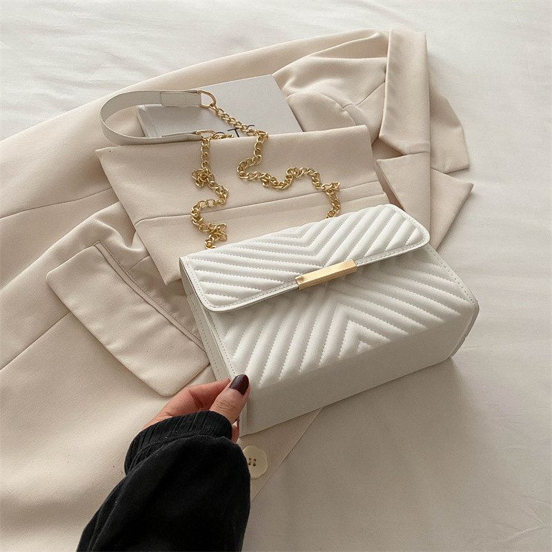 High quality brand new high-quality free designer bag new simple and fashionable shoulder crossbody bag casual commuting small square bag new free des