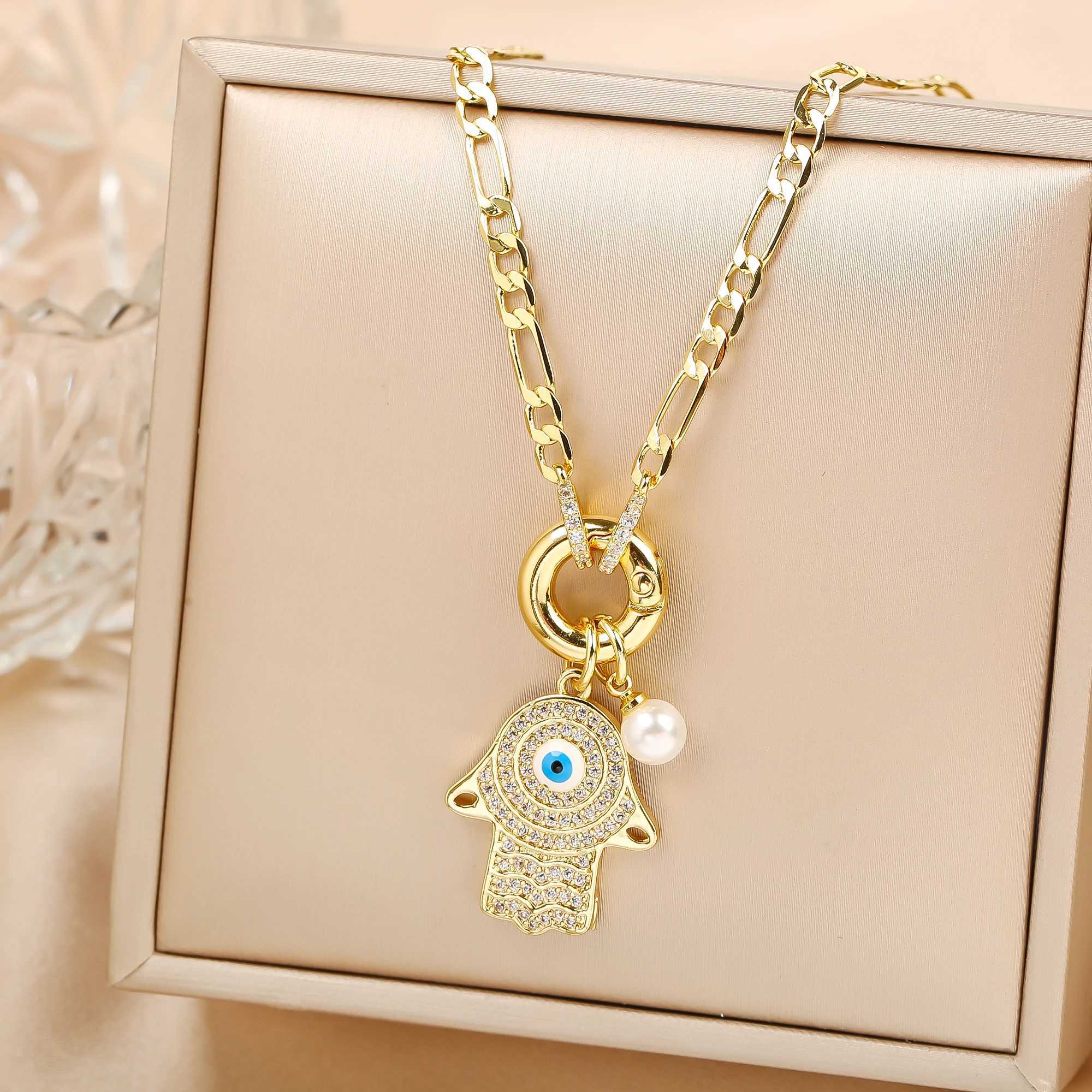 Punk Style Full Zirconia Evil Eye Palm Pearl Pendant Necklace Luxury For Men Women Daily Wear Clavicle Chain Jewelry Party Gift Y250605