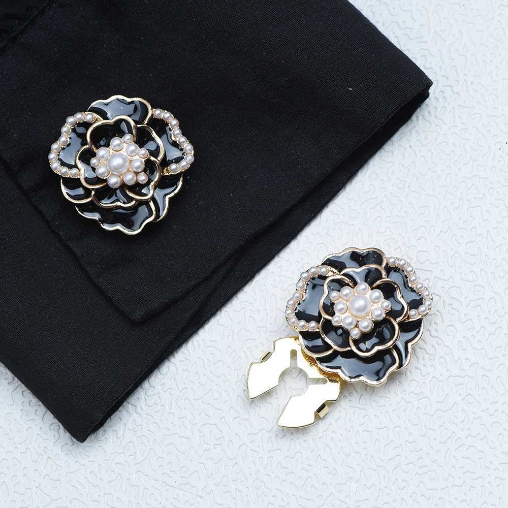 ICEYY 2PCS New Cute Enamel Camellia Pearl Flower Button Covers Set Womens Shirt Cufflinks for Tux Shirt W250606