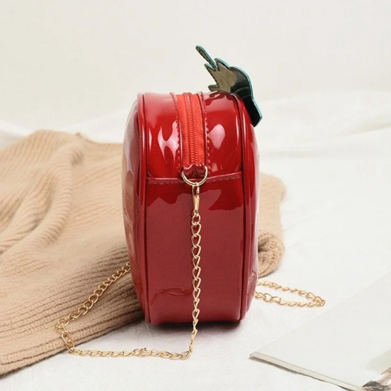 Womens Cute Patent Leather Summer Strawberry Shape Chain Bag Creative Fruit Girl Shoulder Crossbody Bag 250605