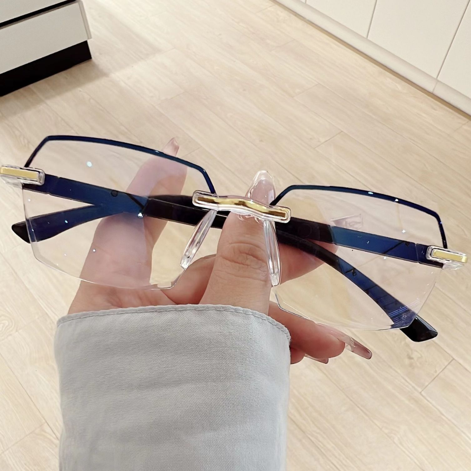 New Half-Frame Edge-Cut Smart Zoom Reading for Men and Women, Ultra-Light Large Frame Prescription Glasses