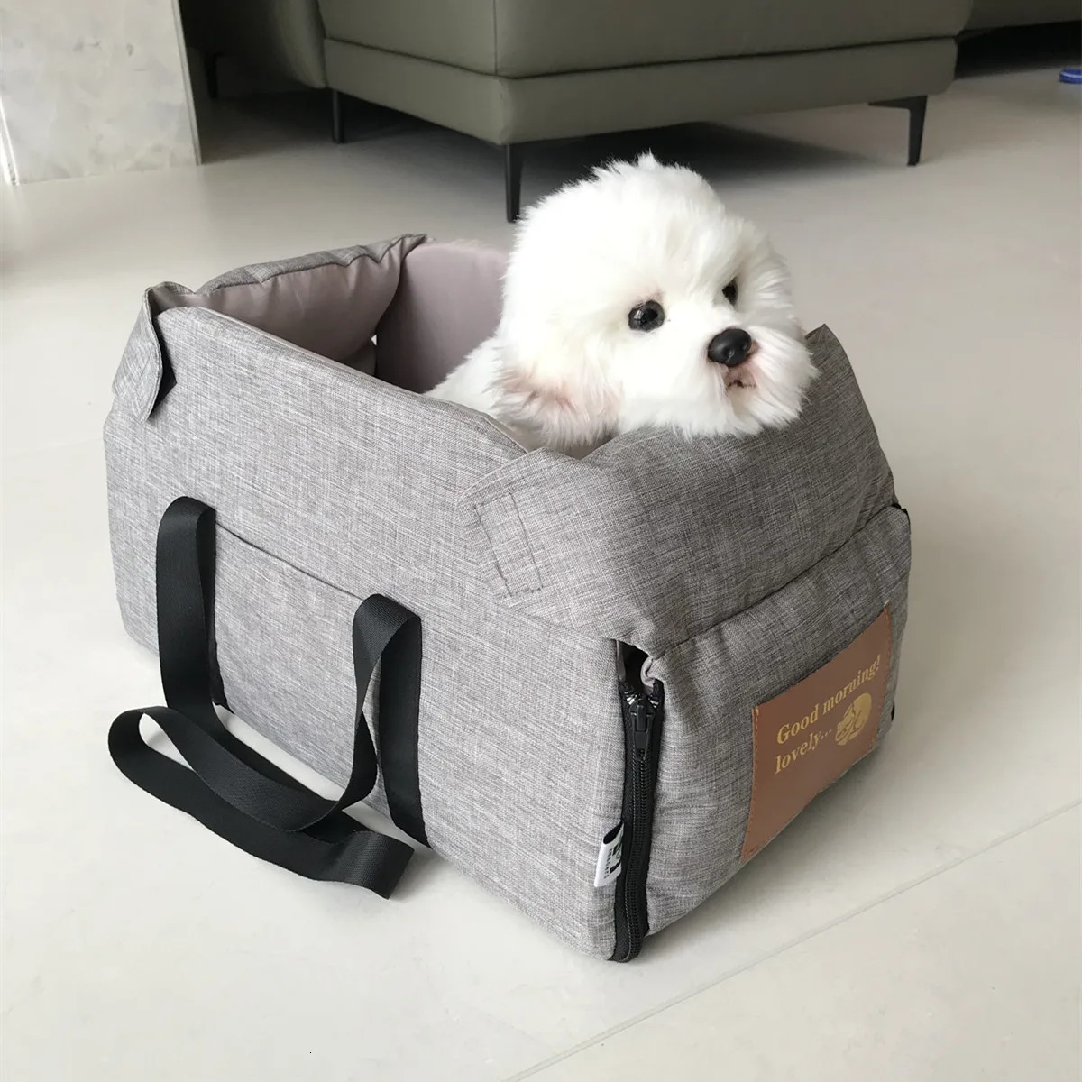 Dog Car Seat for Small Dog Center Console Seat Pet Booster Seat for Car Puppy Portable Dog for Cats Safety Travel Bag 250603
