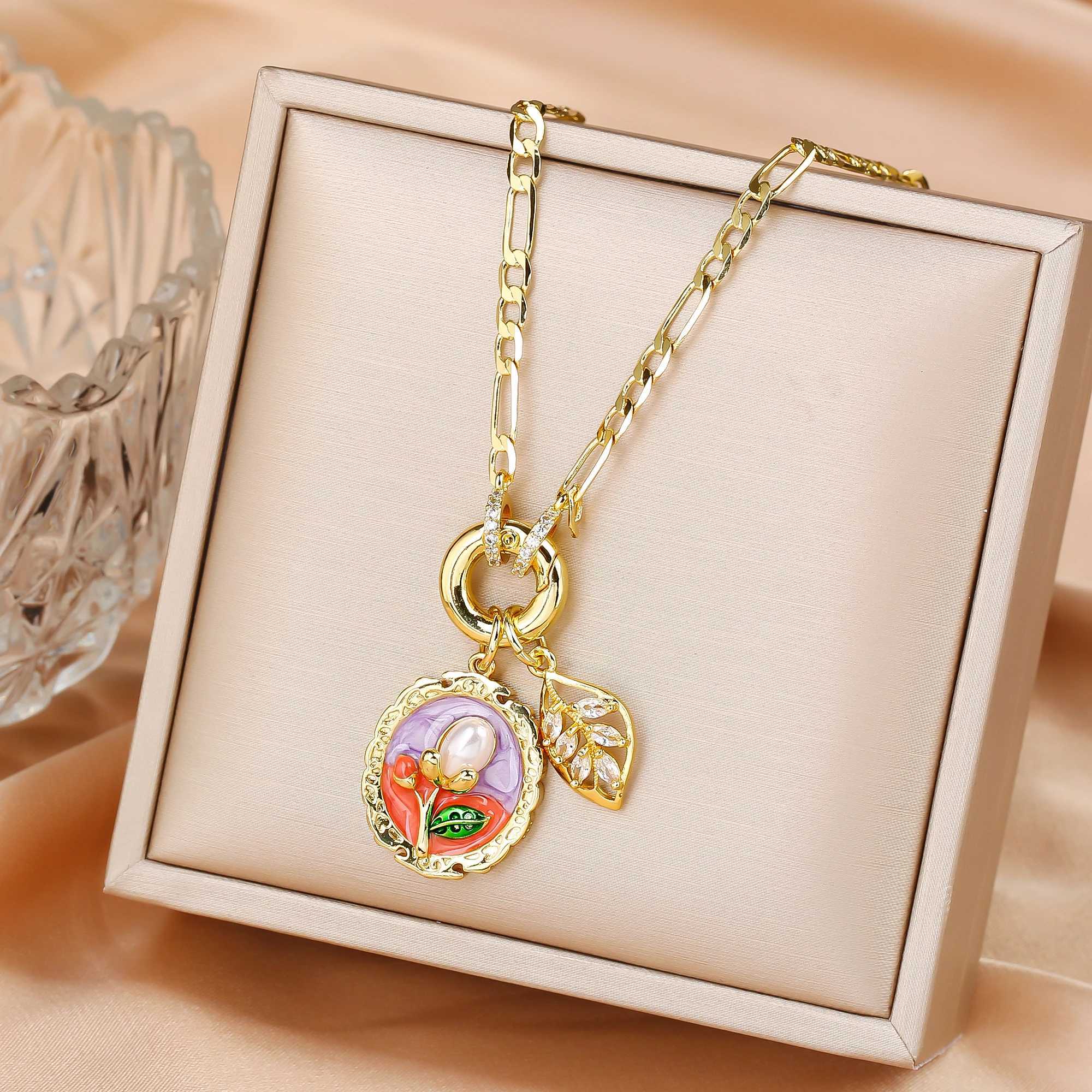 Hot Sale Metal Oil Drop Ocean Series Flower Pearl Leaf Pendant Necklace Charming For Woman Girl Casual Vacation Jewelry Gift Y250605